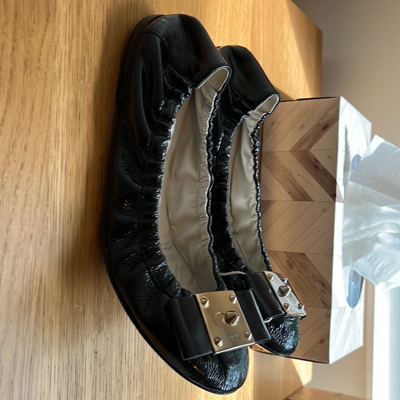 Fendi brand new flats, size 36.5 (US 6.5) - Picture 7 of 8